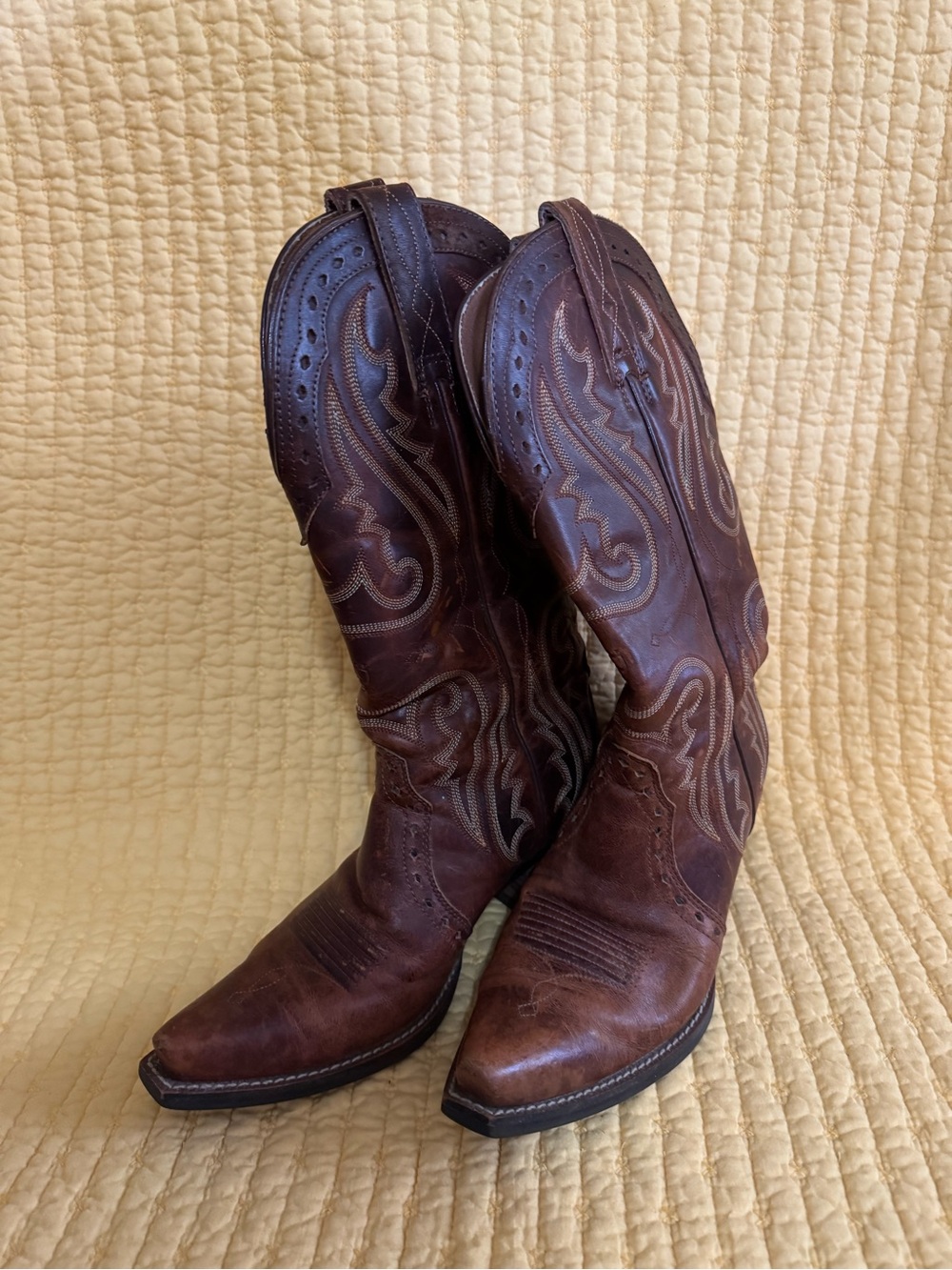 Ariat Brown Leather Western Cowboy Boots